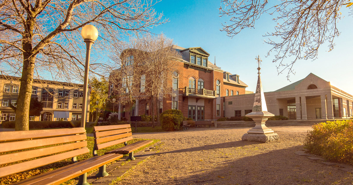 Lévis